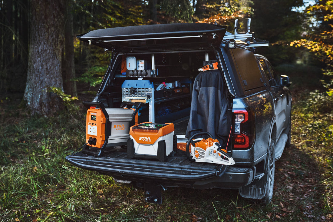 STIHL: Neue Akkus - neue Sägen.
